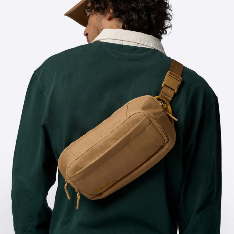 The All-Day Crossbody - Smooth Weave / Sahara