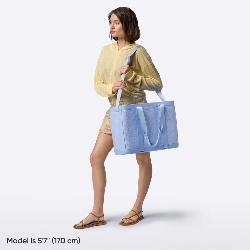 The Sun-Day Collapsible Tote - Coastal Queen / Collapsible